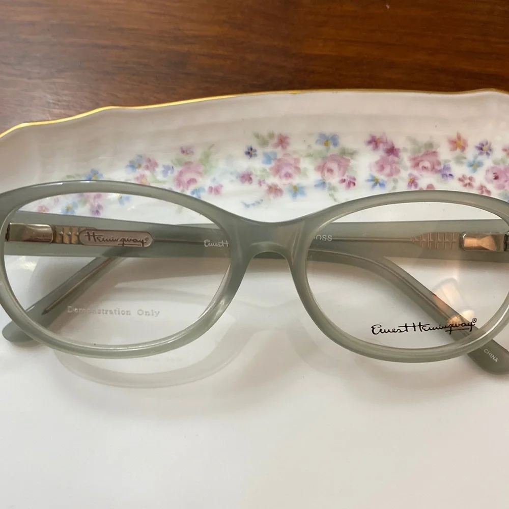 New EARNEST HEMINGWAY Eyewear Frames
